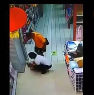 小孩屁股视频,揭秘小孩屁股视频的欢乐时光