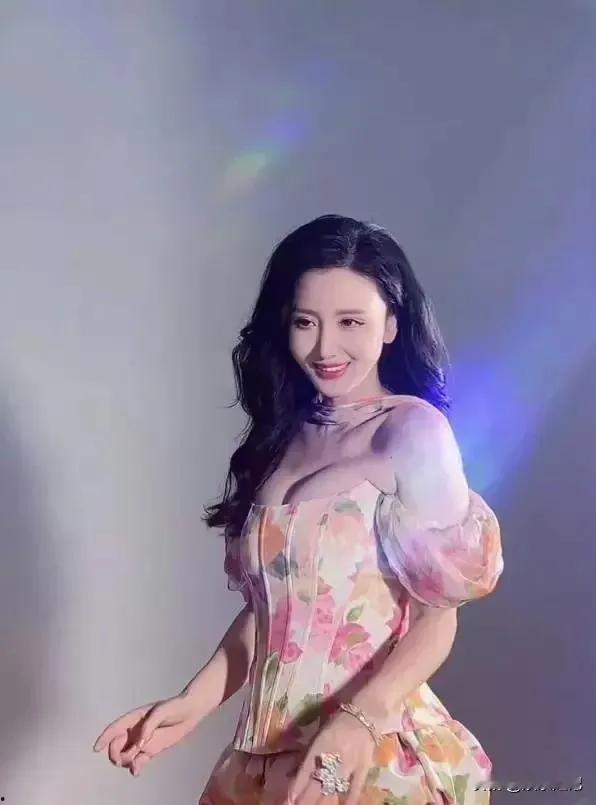 张萌视频,揭秘成功人士的秘诀与人生智慧