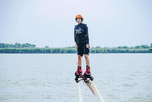 水上飞人视频,惊险刺激的空中表演揭秘