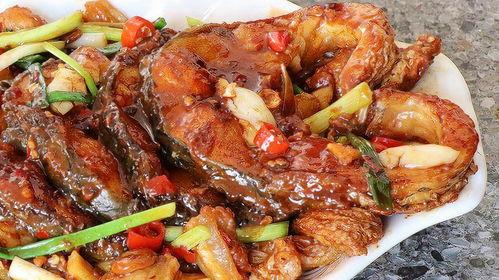 红烧鱼块视频,色泽诱人，鲜香四溢，轻松学会的烹饪秘诀
