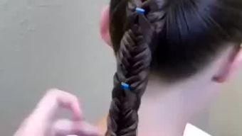 扎头发视频,跟随视频教程打造时尚发型