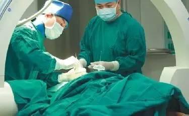 女性混合痔疮手术视频,女性混合痔疮手术过程解析与康复指导