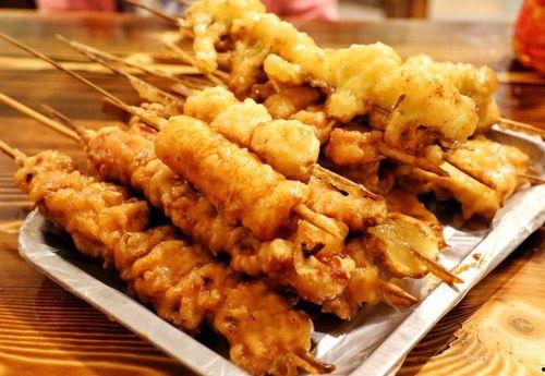 娱乐吃瓜酱炸串视频,揭秘网红美食背后的故事